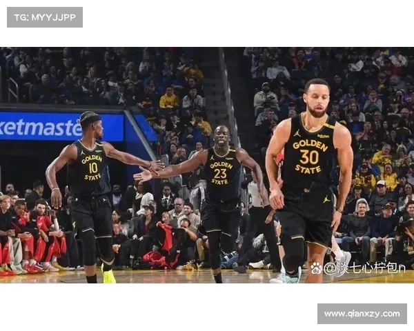 震撼瞬间:NBA赛场上那些改变比赛走向的关键时刻与经典对决 震撼瞬间:NBA赛场上那些改变比赛走向的关键时刻与经典对决